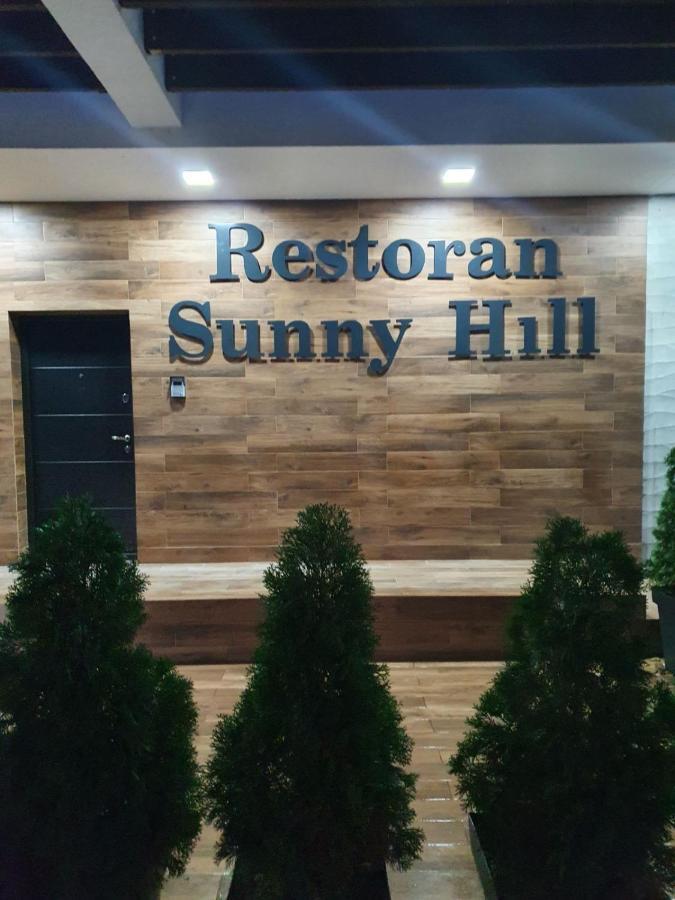 Sunny Hill Garden Bed & Breakfast Stara Pazova Ngoại thất bức ảnh