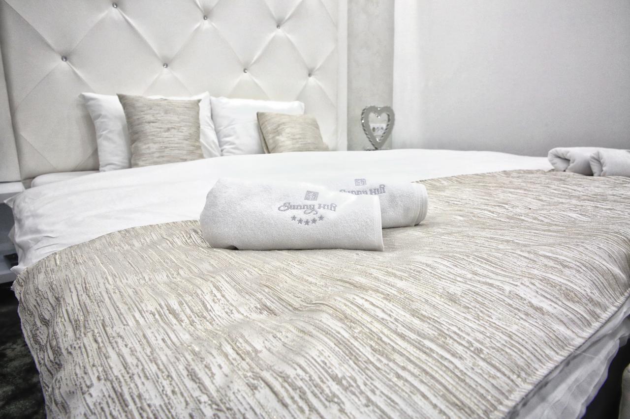 Sunny Hill Garden Bed & Breakfast Stara Pazova Ngoại thất bức ảnh