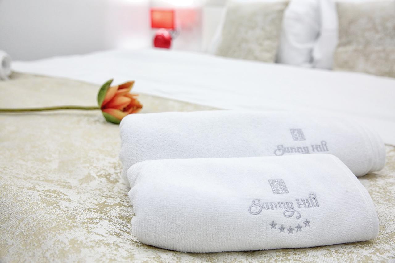 Sunny Hill Garden Bed & Breakfast Stara Pazova Ngoại thất bức ảnh
